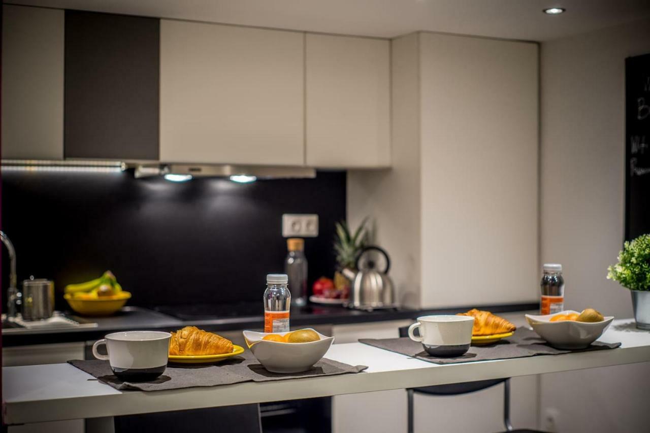 Cozy Downtown Studio Apartment Budapest Exteriör bild