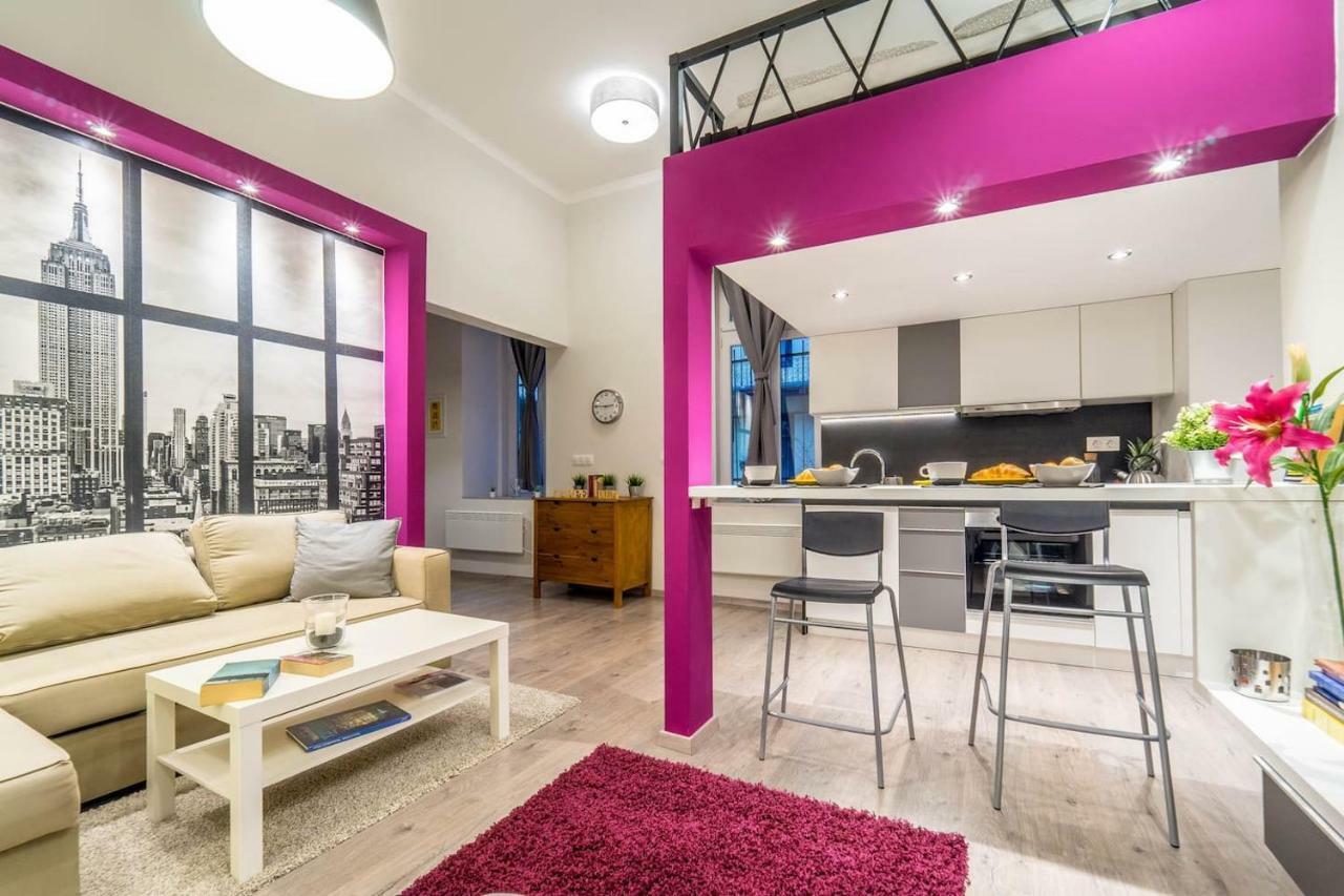 Cozy Downtown Studio Apartment Budapest Exteriör bild
