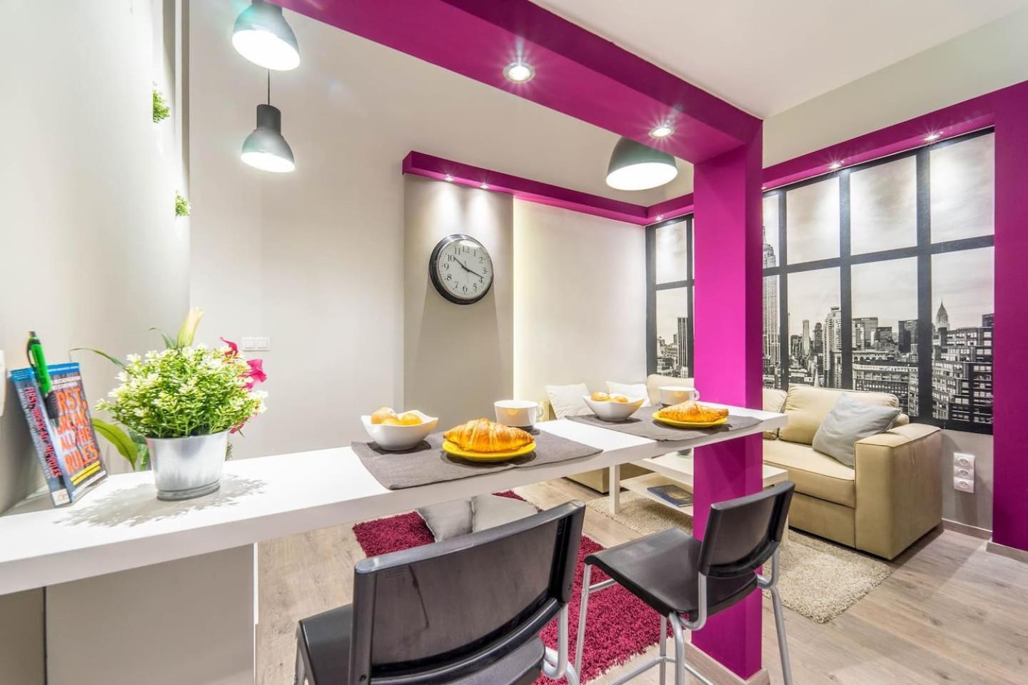 Cozy Downtown Studio Apartment Budapest Exteriör bild